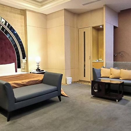Shantis Motel Città di Chiayi Esterno foto