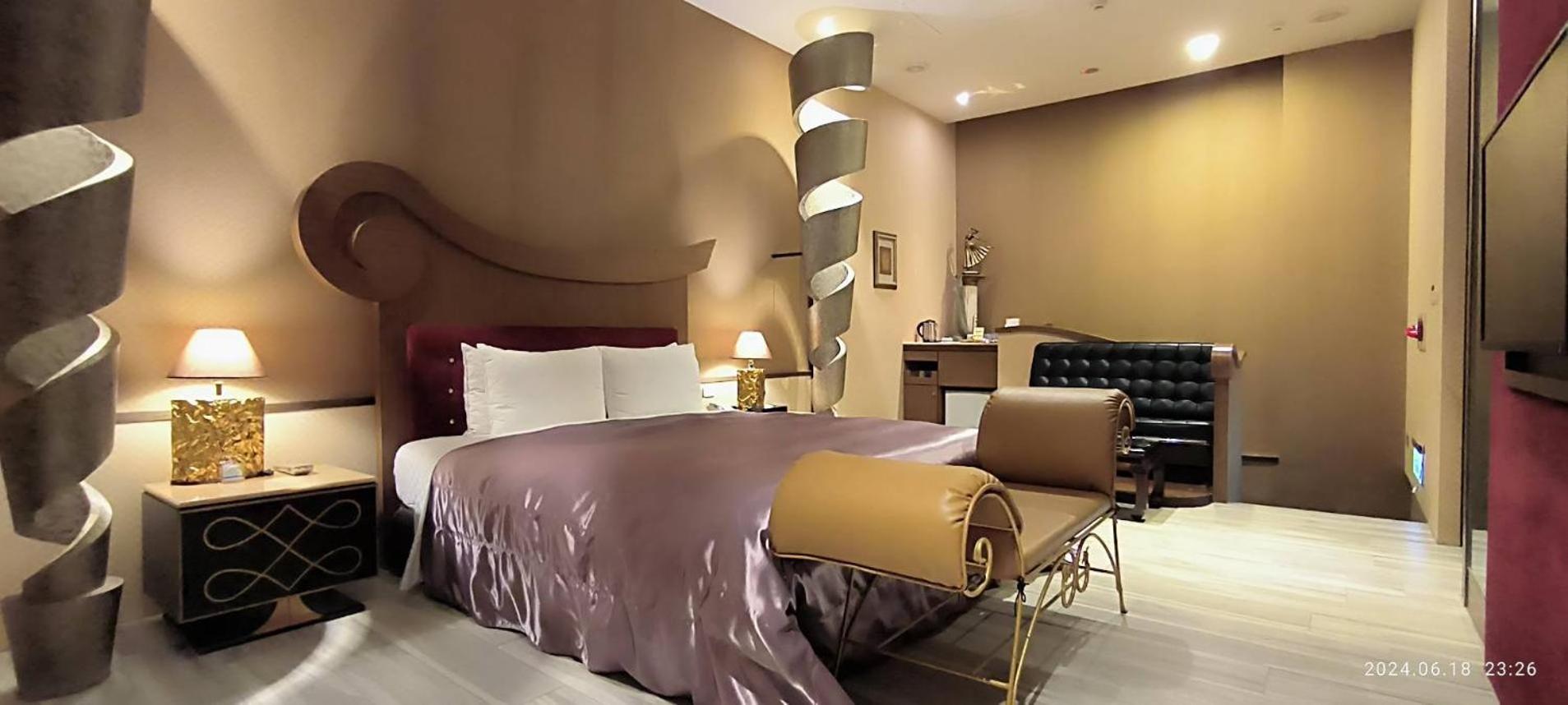 Shantis Motel Città di Chiayi Esterno foto