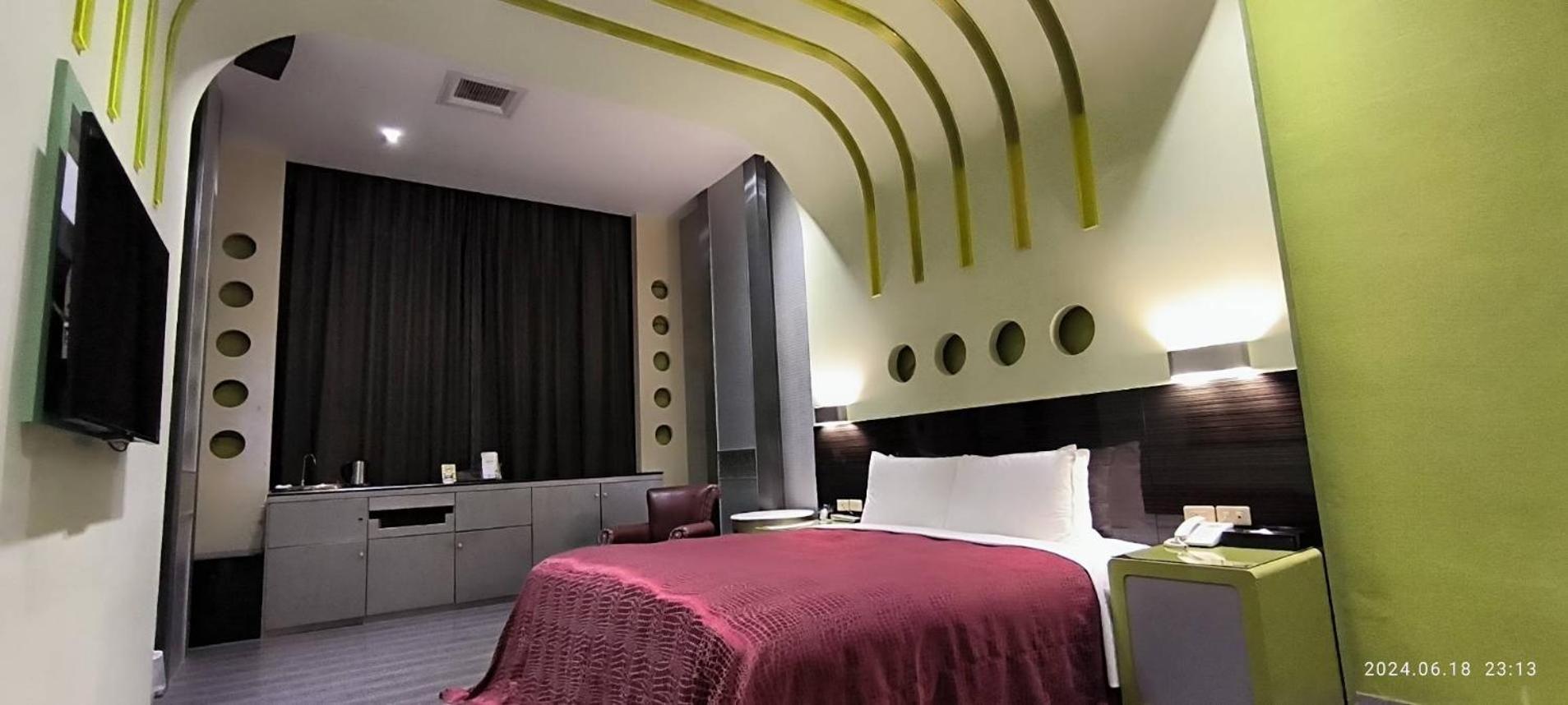 Shantis Motel Città di Chiayi Esterno foto